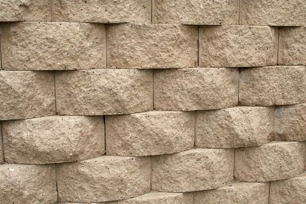 dry stack concrete block retaining walls